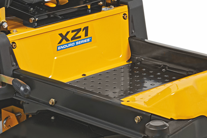 Espace pour les jambes - Zero-Turn Cub Cadet Espace pour les jambes - Zero-Turn Cub Cadet