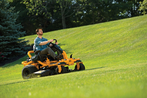 Zero-Turn Cub Cadet XZ6