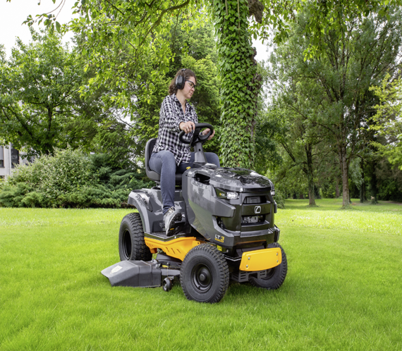 Tracteurs tondeuses LT